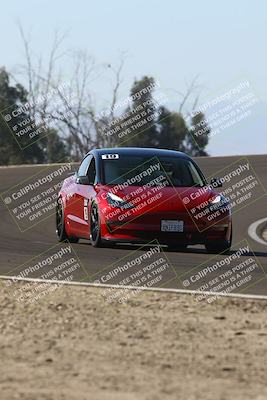 media/Nov-08-2025-Speed Ventures (Sat) [[1c7a6332f5]]/TC B/Session 2 (Turn 2)/